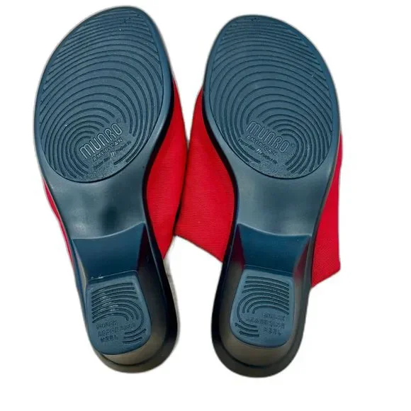 Munro 'Traci' Mule Sandals in Red Fabric - Women's size 7 - Picture 2 of 8